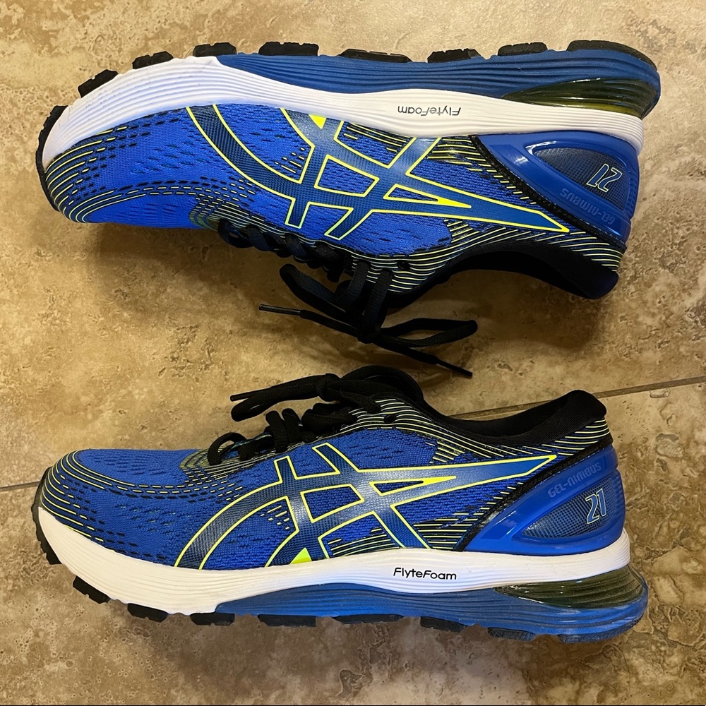 Men’s Asics Gel Nimbus 21 Size 8